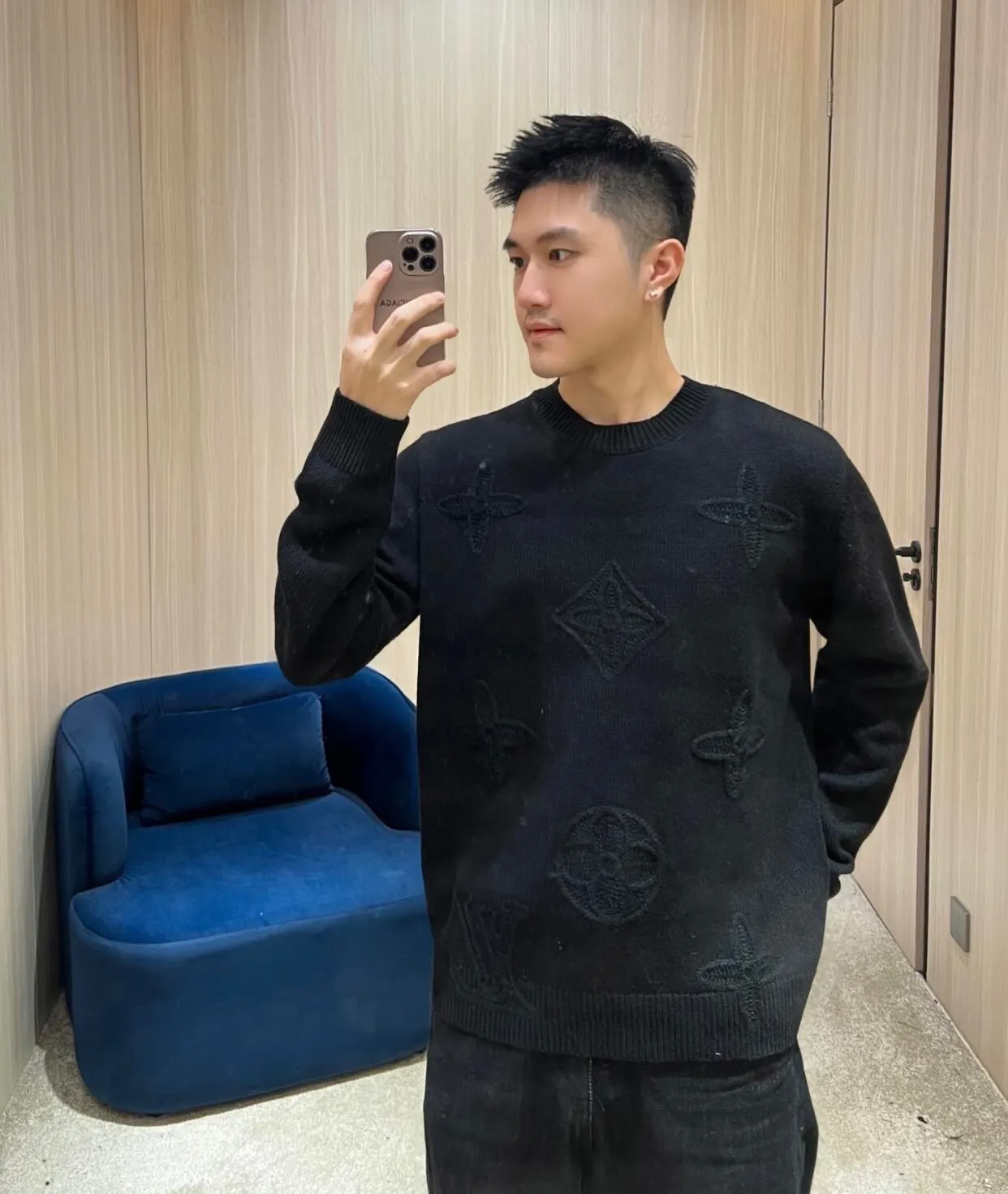 Louis Vuitton/25Fw dark embroidered jacquard sweater